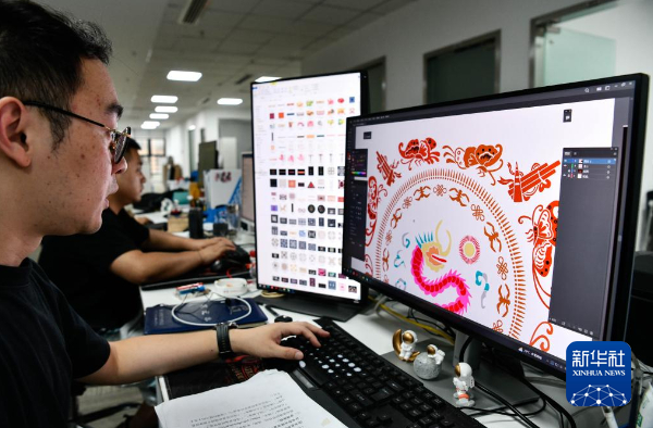 新澳门一肖一码中恃,实地观察数据设计_运动版52.528