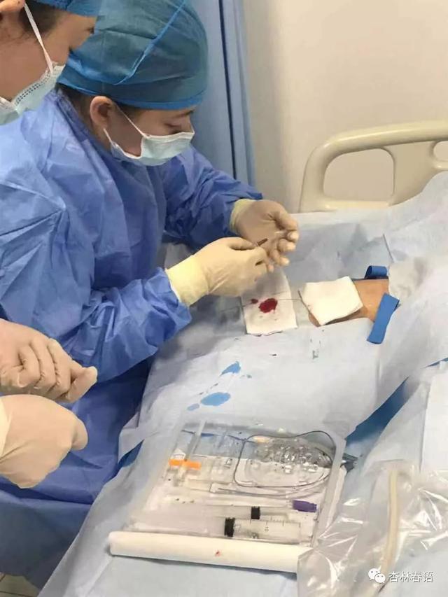 小巷深处的特色肺病护理店，最新肺病资讯与护理动态