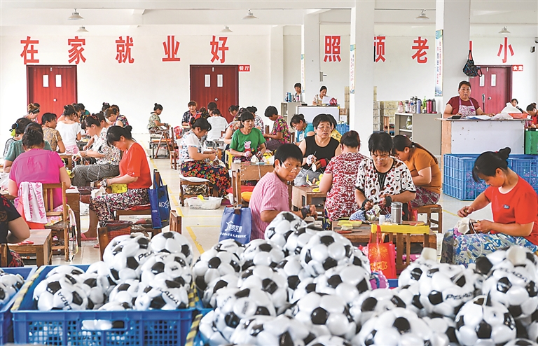 季昊霆陶婉圩开启新篇章，探寻未来之路，启迪新篇章发展